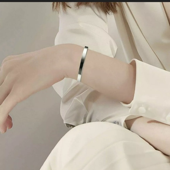 Keep F*cking Going Bracelet - Picture 2 of 2